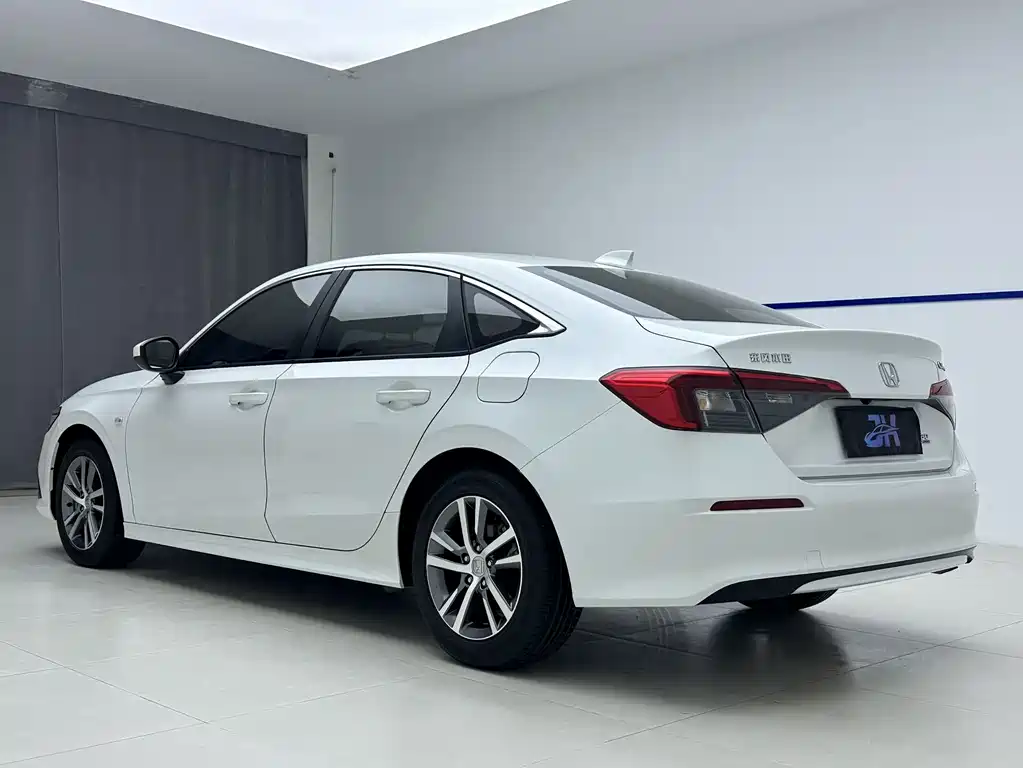 Honda Civic — фото 4