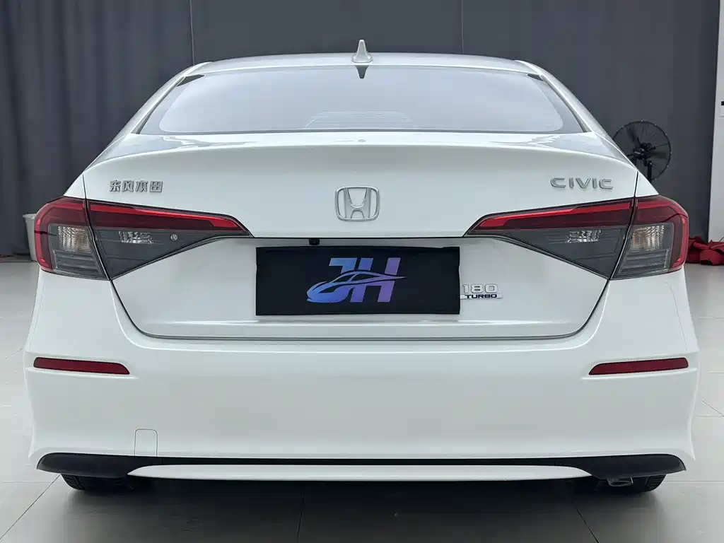 Honda Civic — фото 5