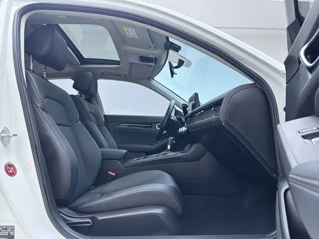 Honda Civic — фото 8