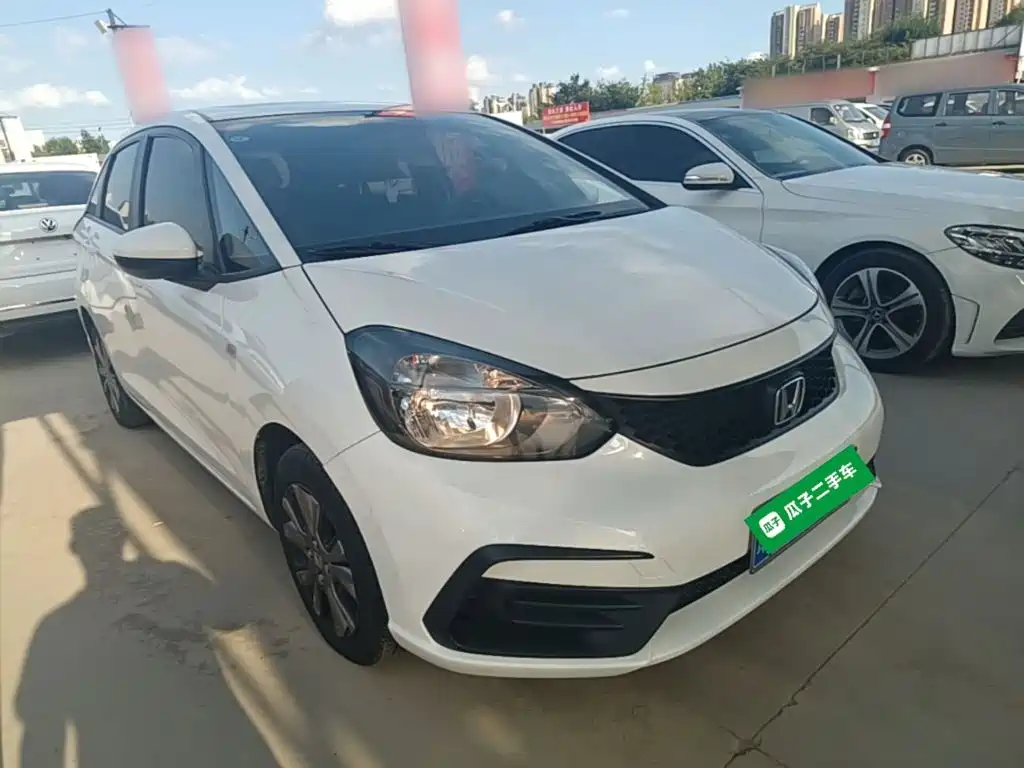 Honda Fit — фото 4