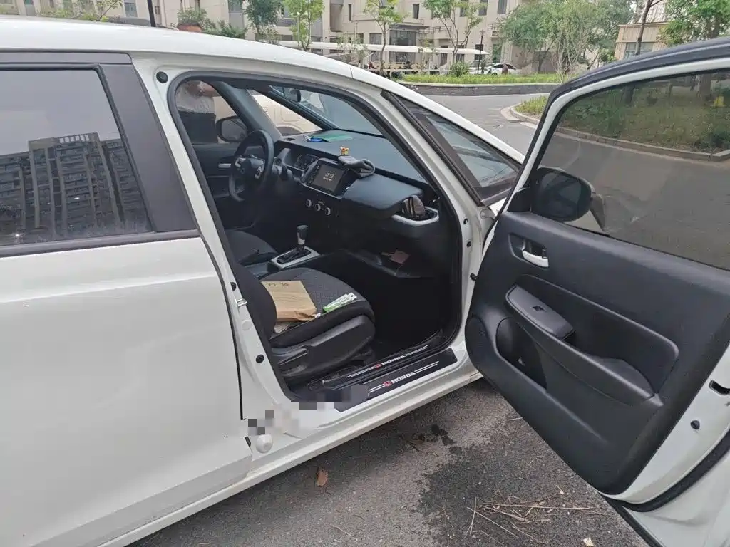 Honda Fit — фото 20