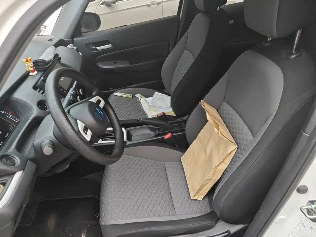 Honda Fit — фото 8