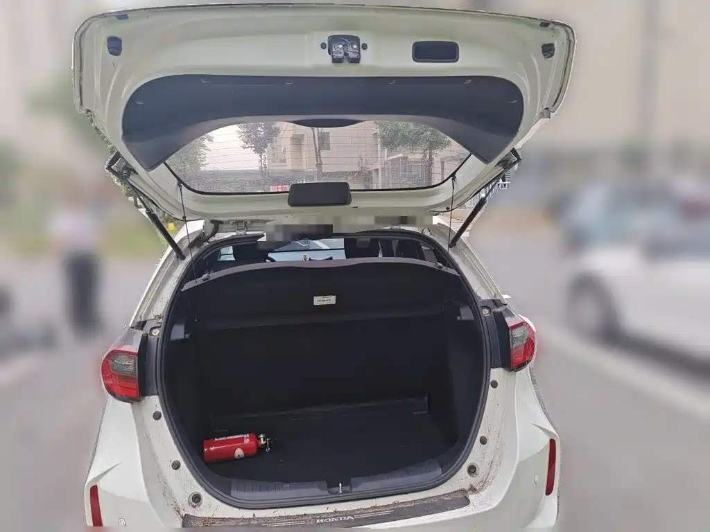 Honda Fit — фото 10