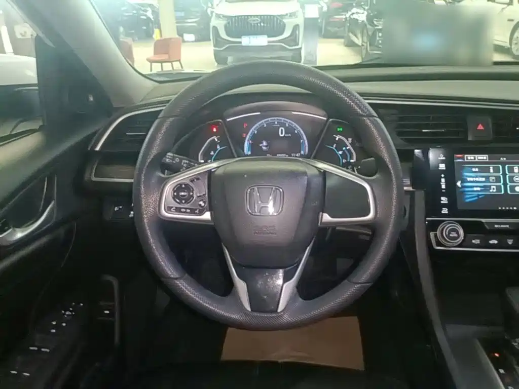 Honda Civic — фото 11