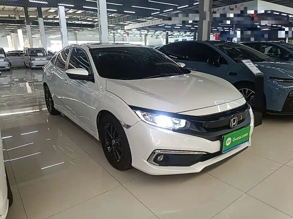 Honda Civic — фото 4