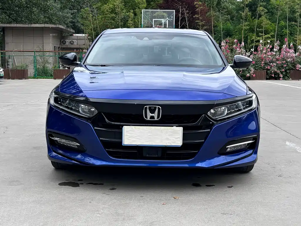Honda Accord — фото 2