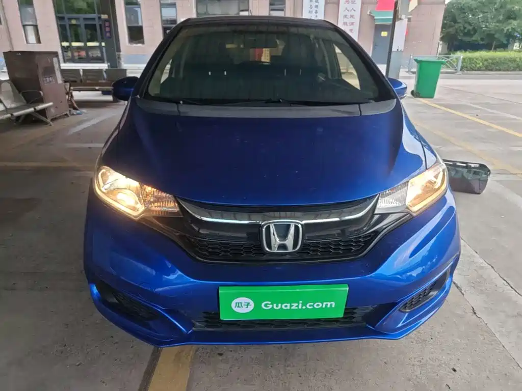 Honda Fit — фото 3