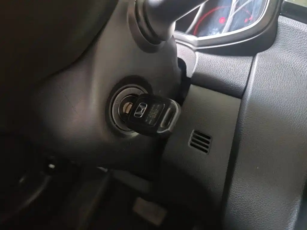 Honda Fit — фото 9