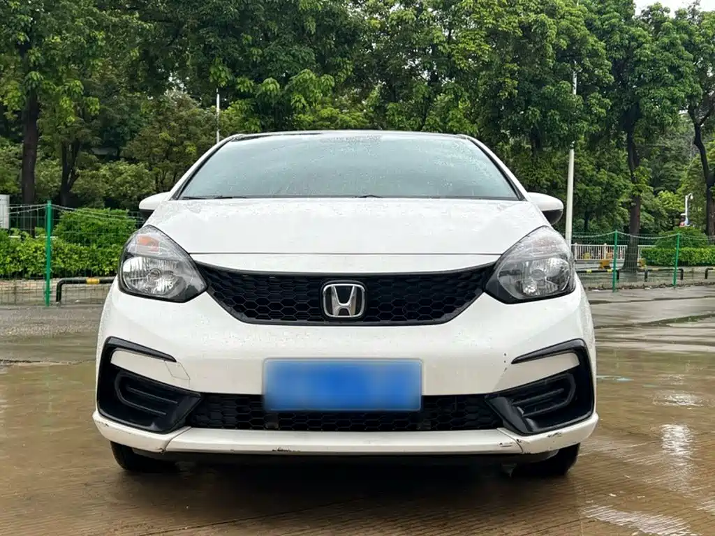 Honda Fit — фото 5