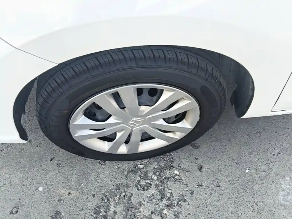 Honda Fit — фото 23