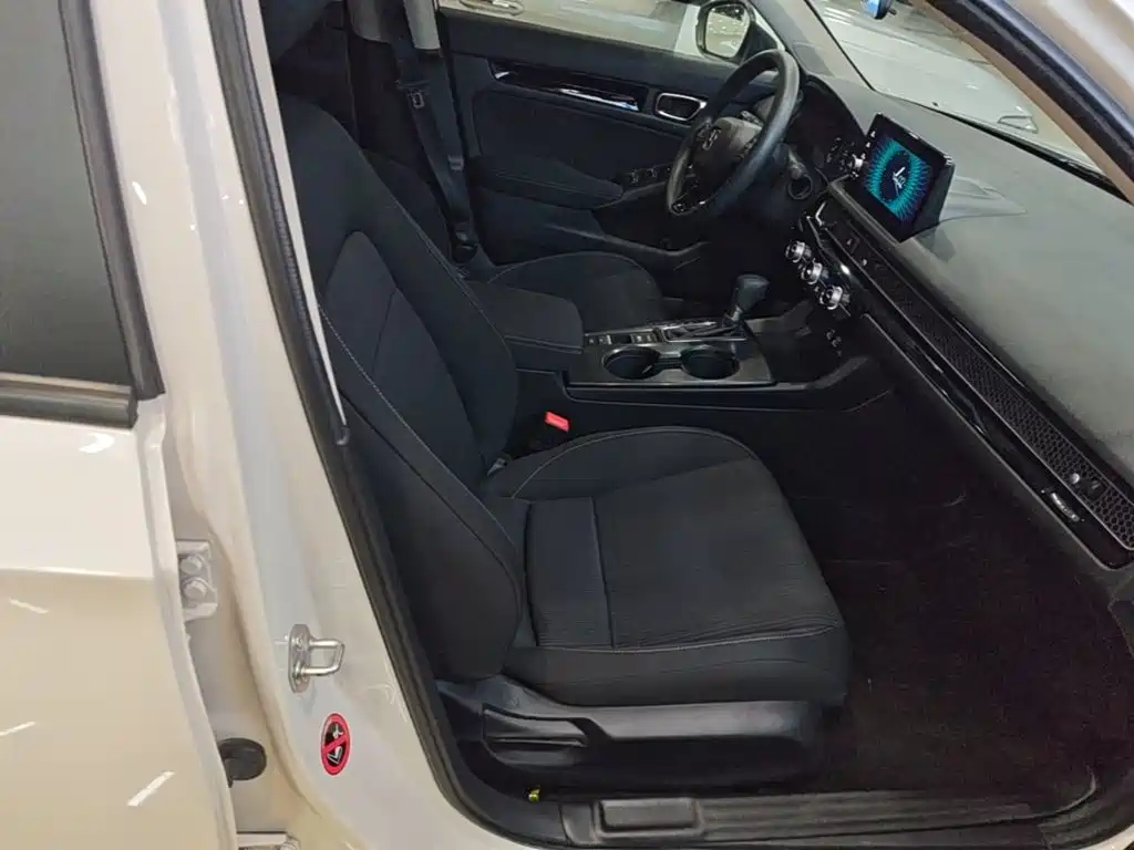Honda Civic — фото 25
