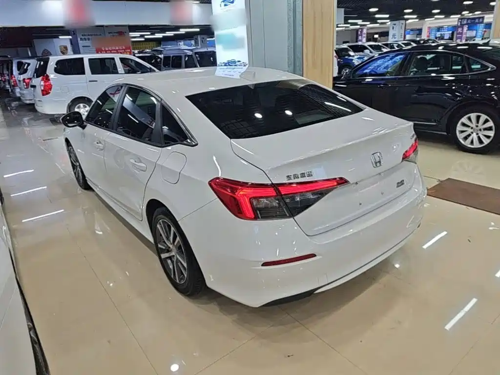 Honda Civic — фото 5