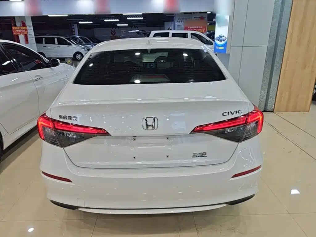 Honda Civic — фото 6