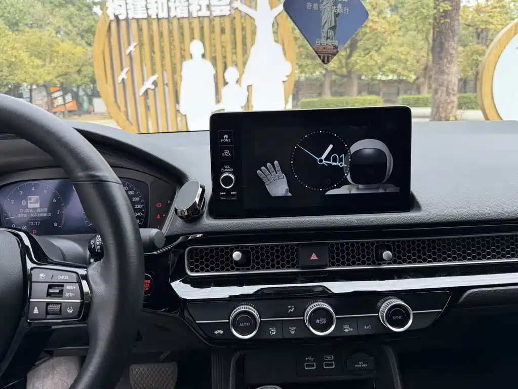 Honda Civic — фото 15