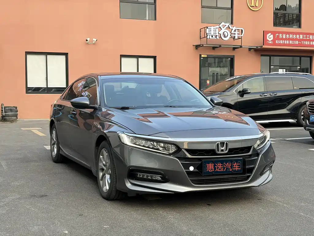 Honda Accord — фото 3