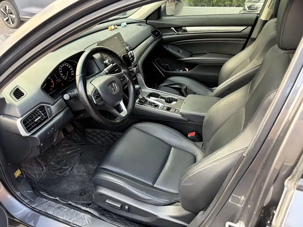 Honda Accord — фото 5