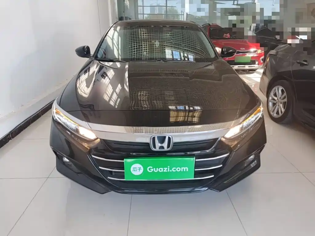 Honda Accord — фото 3