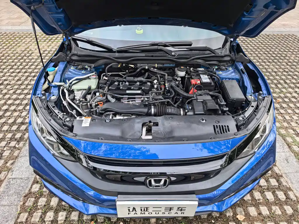 Honda Civic — фото 15