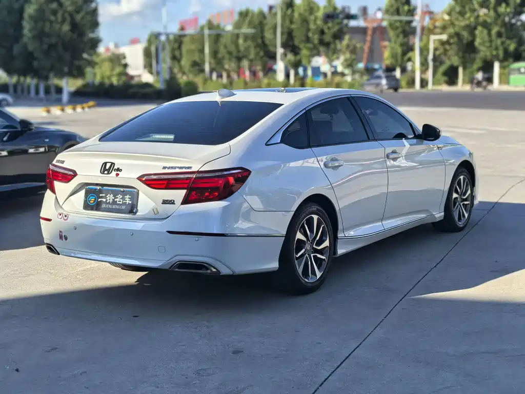 Honda Inspire — фото 3