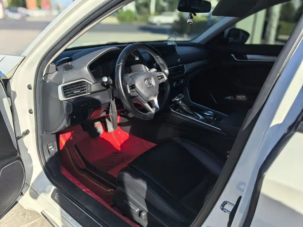 Honda Inspire — фото 5