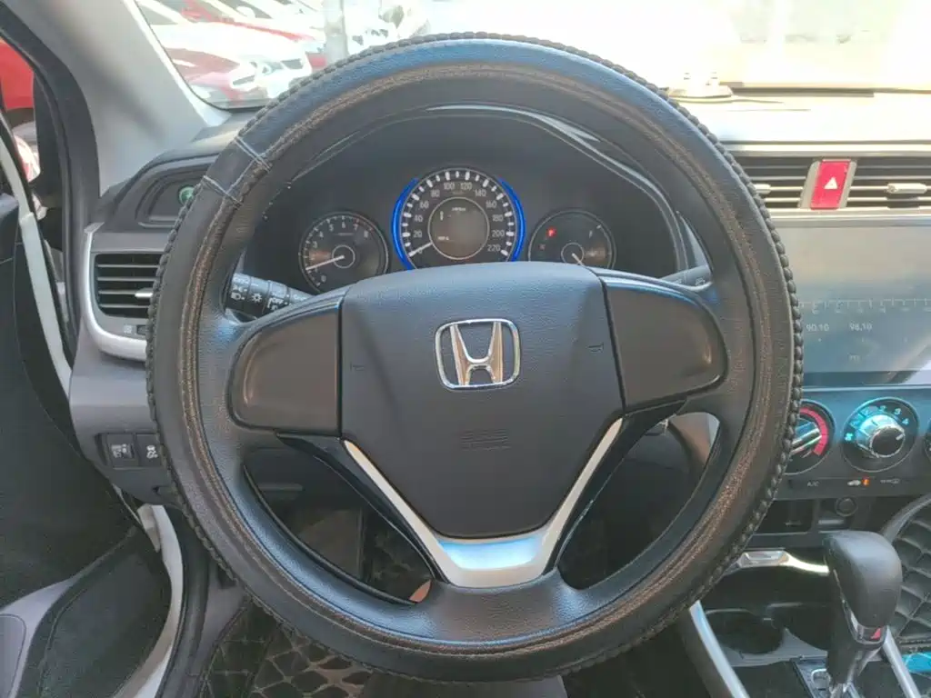 Honda Crider — фото 11