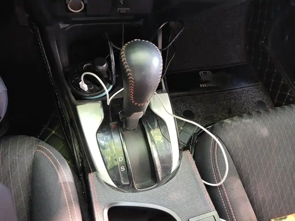 Honda Fit — фото 7