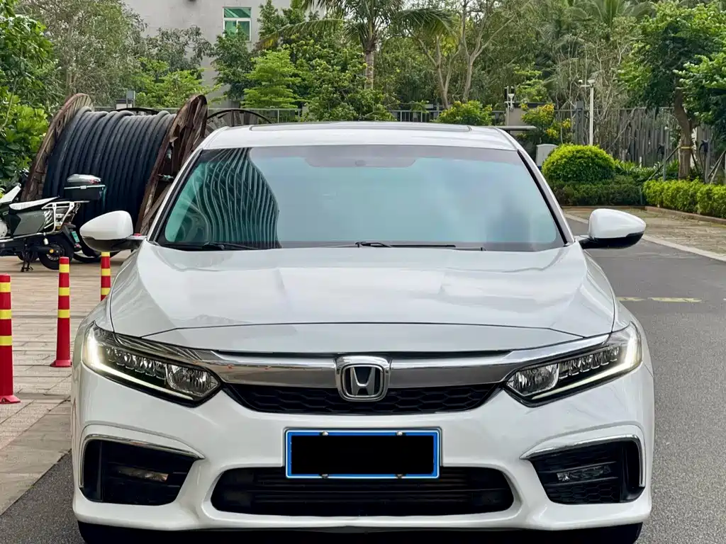 Honda Inspire — фото 2