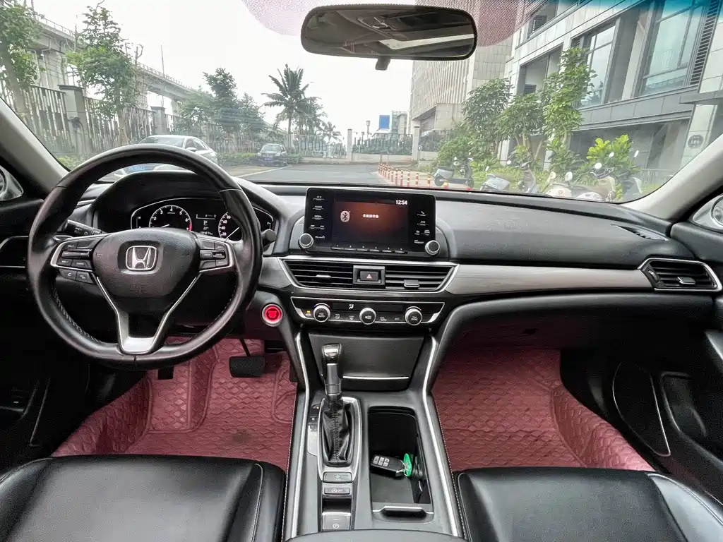 Honda Inspire — фото 6