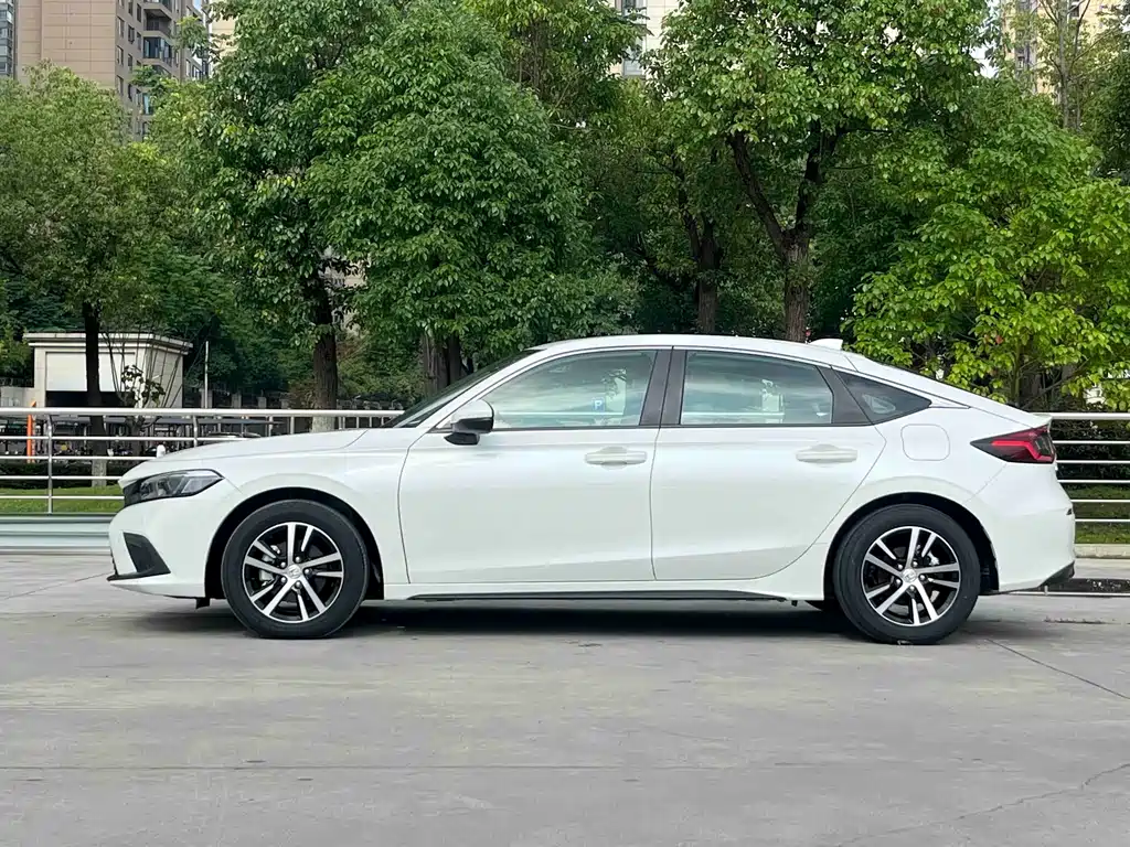 Honda Civic — фото 3