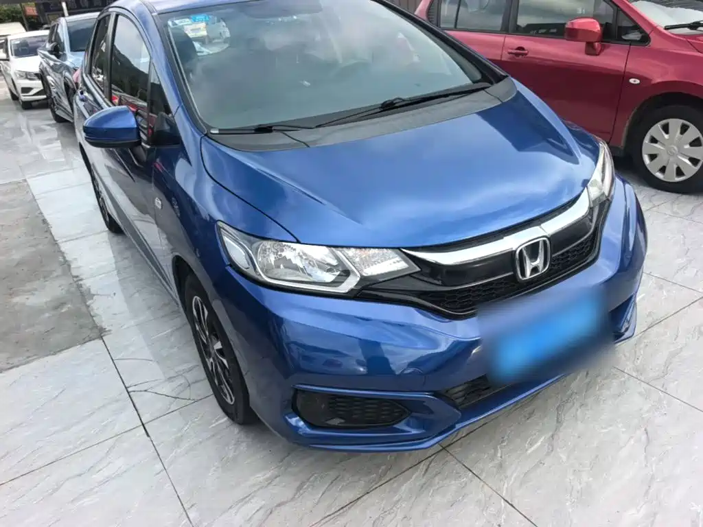 Honda Fit — фото 4