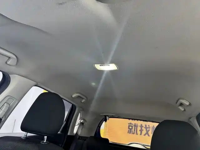 Honda Fit — фото 11