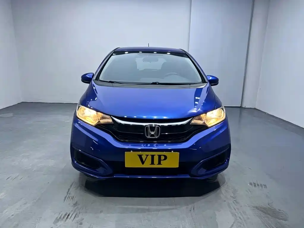 Honda Fit — фото 4