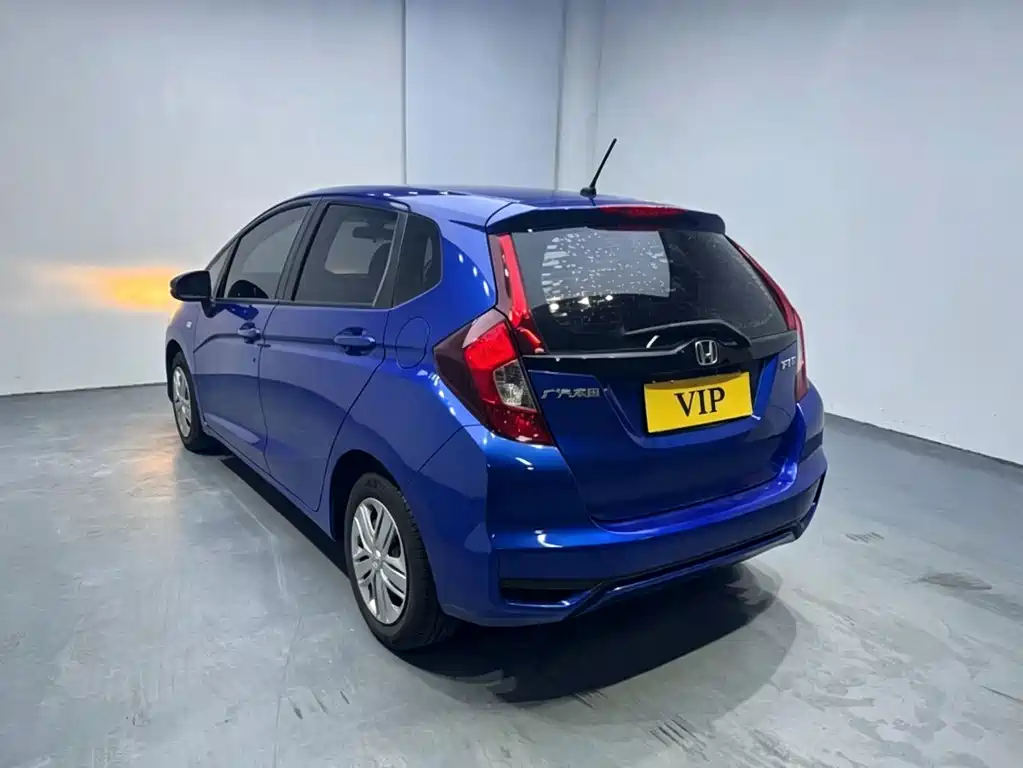 Honda Fit — фото 6
