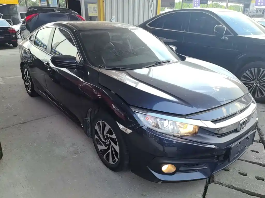 Honda Civic — фото 4