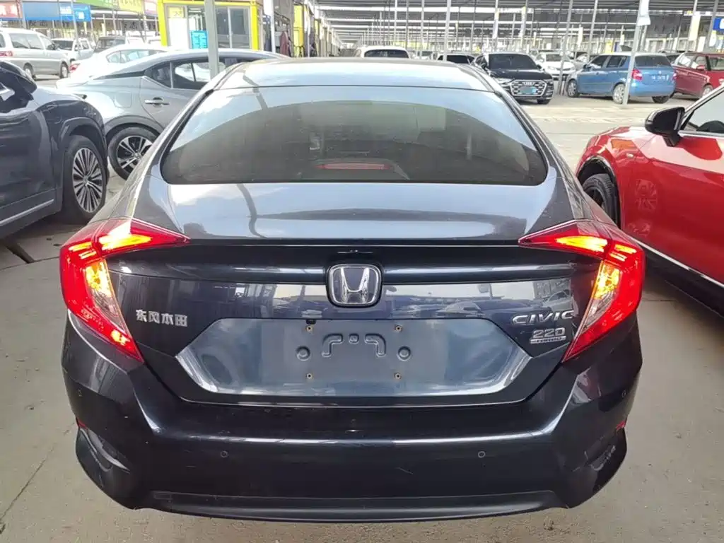 Honda Civic — фото 6