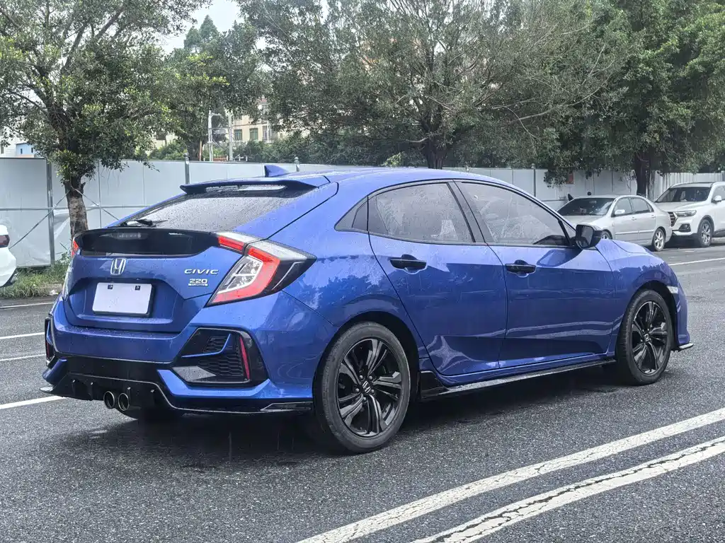 Honda Civic — фото 4