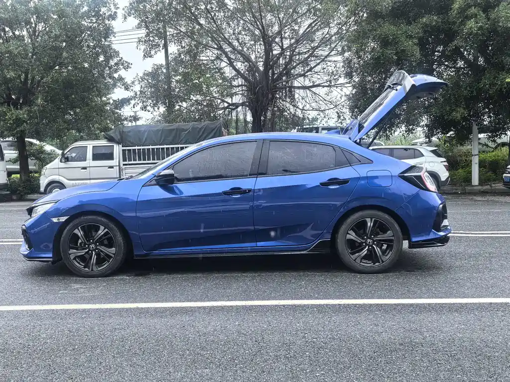 Honda Civic — фото 6