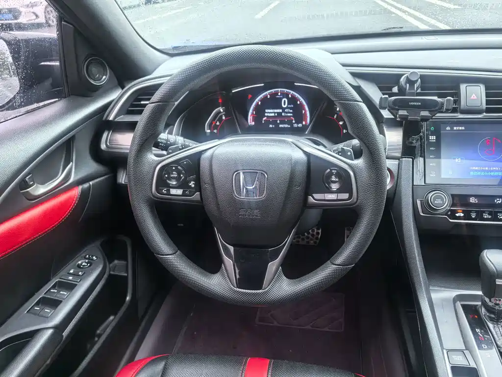 Honda Civic — фото 9