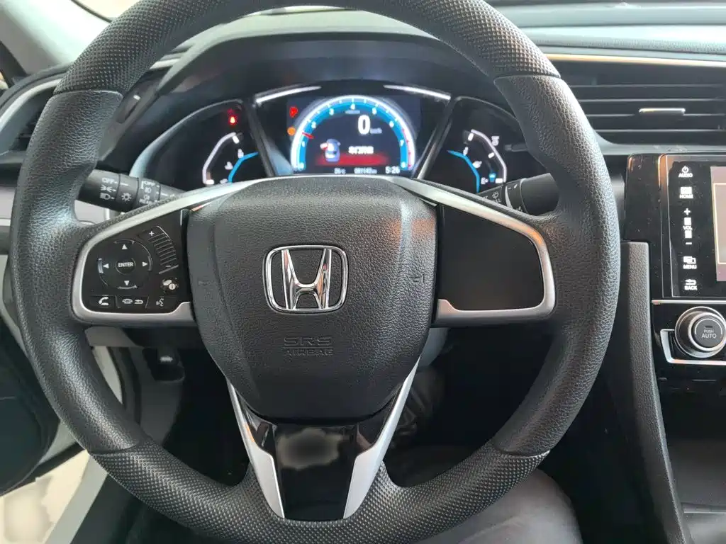 Honda Civic — фото 4