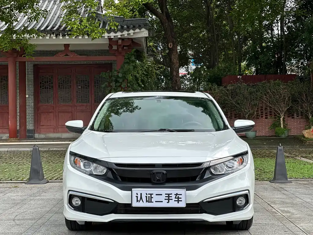 Honda Civic — фото 2