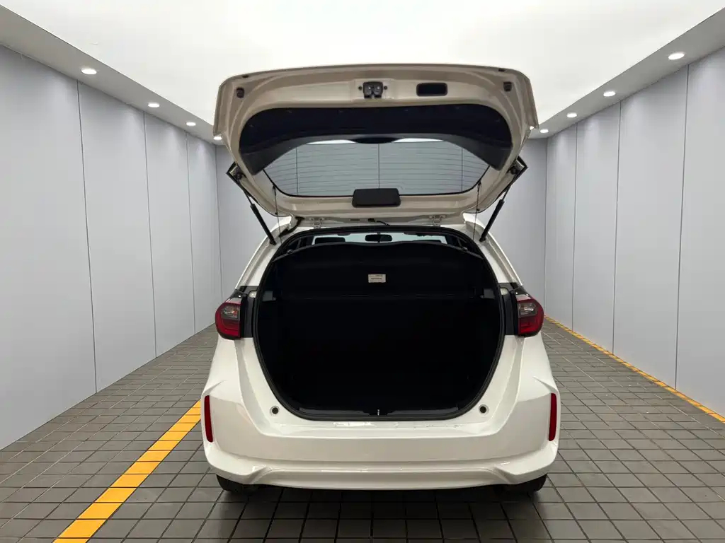 Honda Fit — фото 18