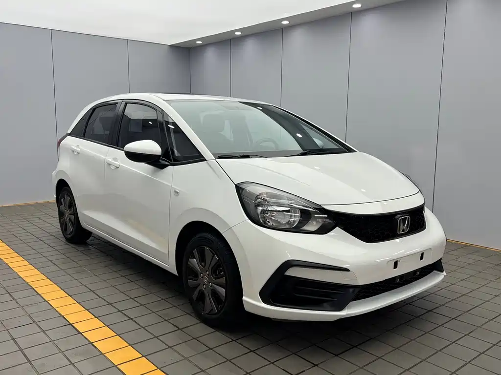 Honda Fit — фото 3