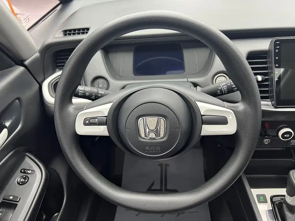 Honda Fit — фото 10