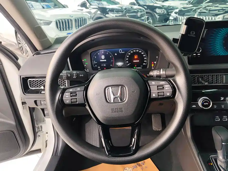 Honda Civic — фото 15