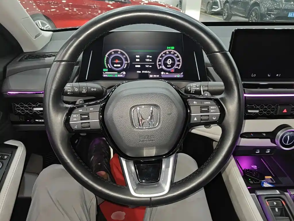 Honda Accord New Energy — фото 11
