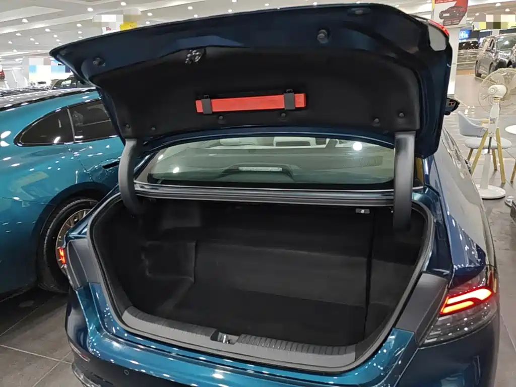Honda Accord New Energy — фото 19