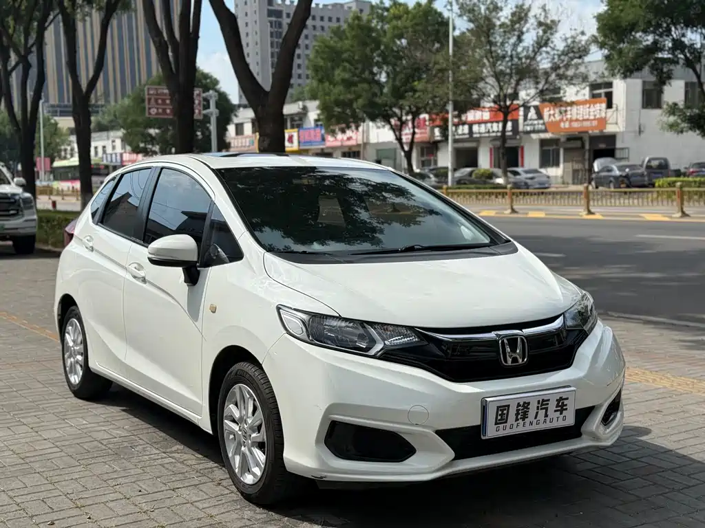 Honda Fit — фото 3