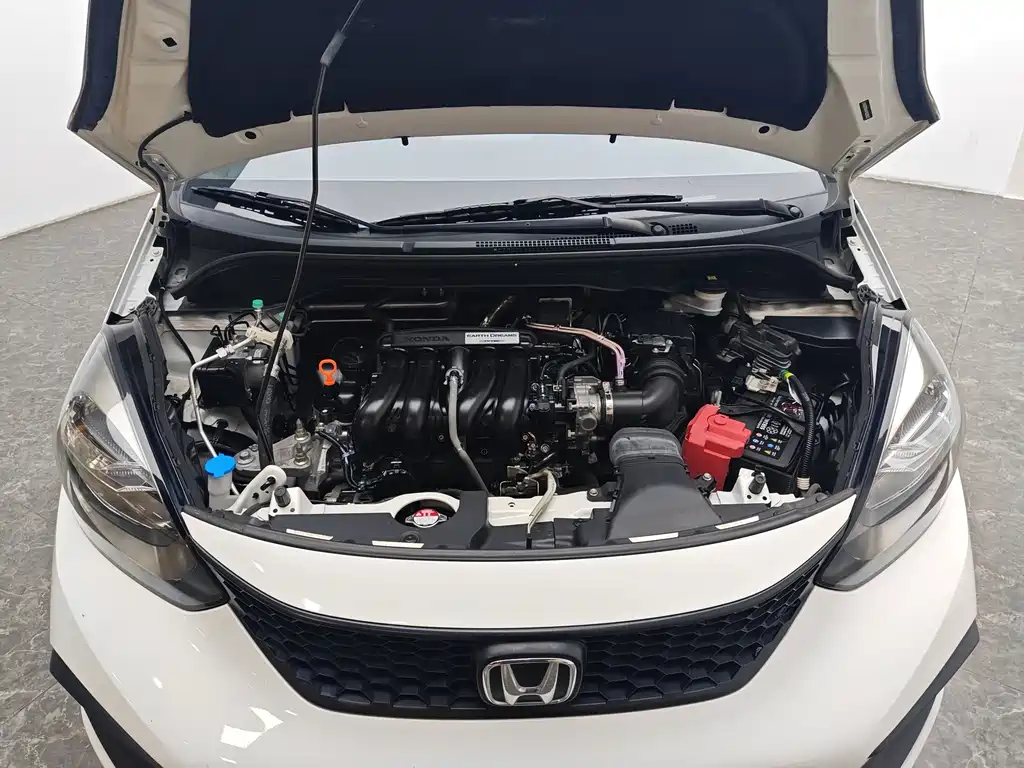 Honda Fit — фото 13