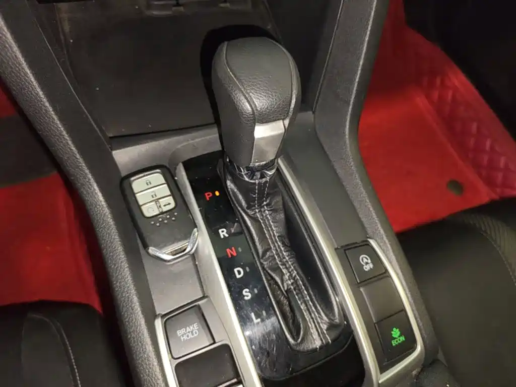 Honda Civic — фото 14