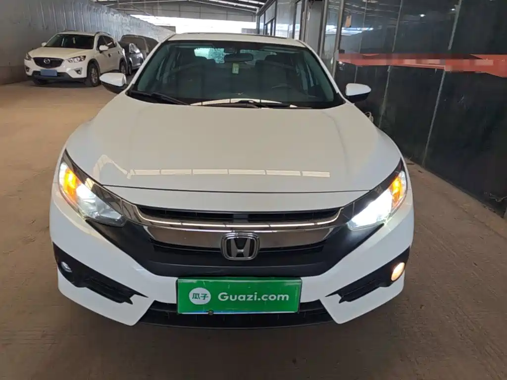 Honda Civic — фото 3